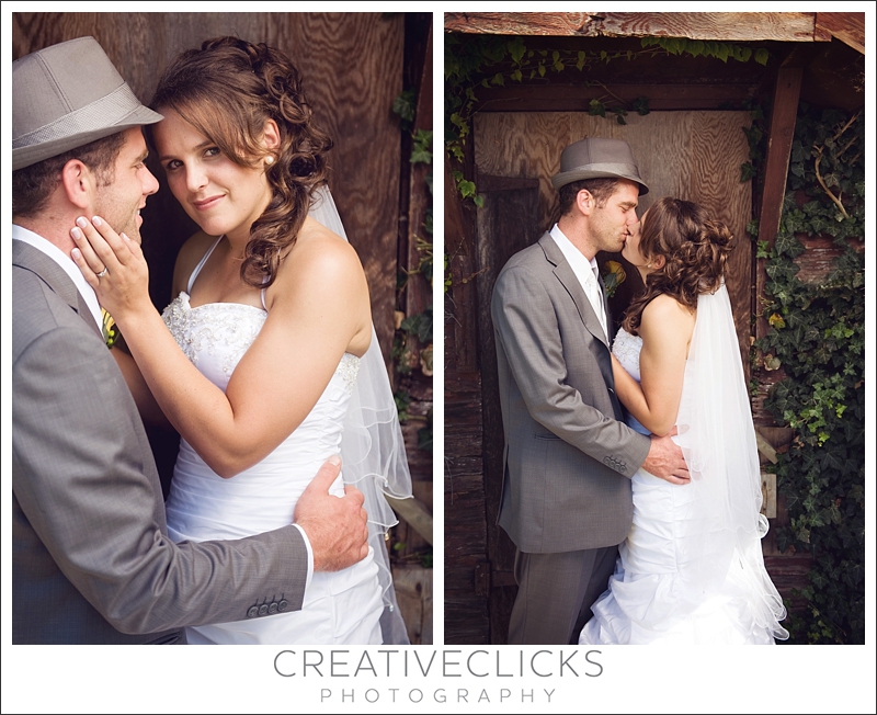 Niagara-Wedding-Photographer_121 Wedding couple portraits