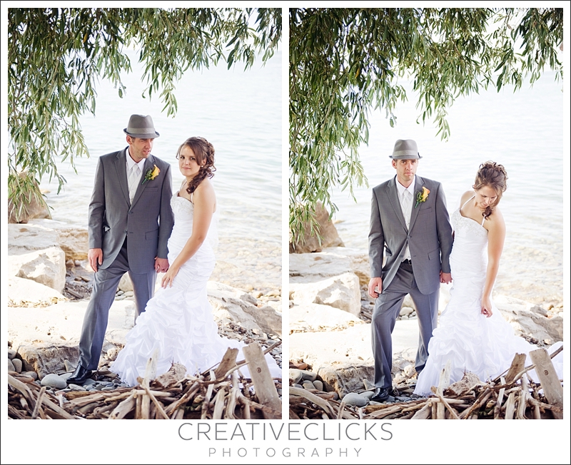 Niagara-Wedding-Photographer_128 Bride and groom on beach by willow tree
