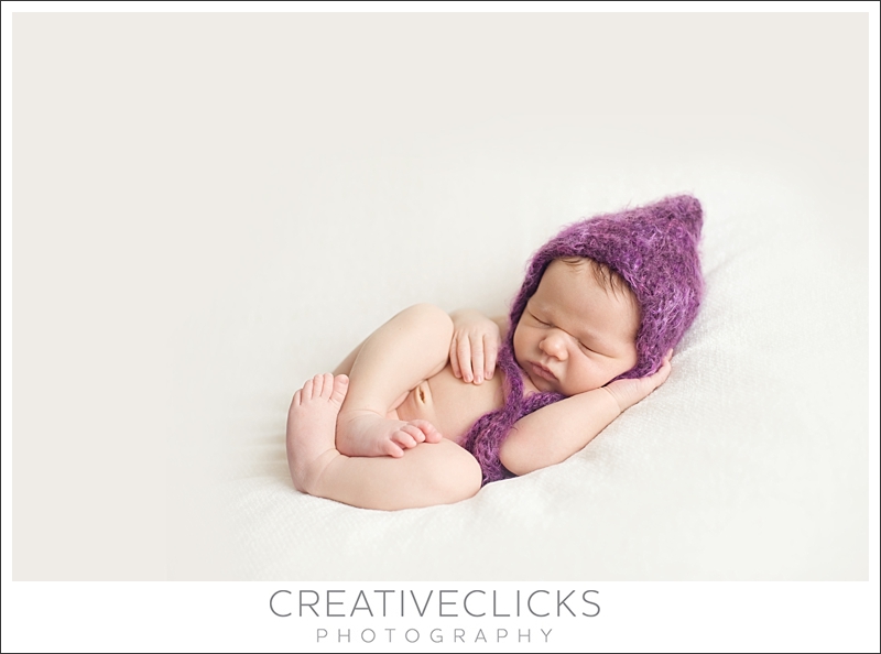 Niagara-Newborn-Baby-Photographer_086 Newborn Sleepy Baby Girl