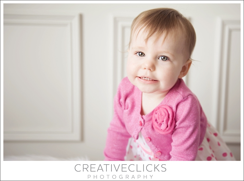 Children's-Photographer-Niagara_162 Beautiful One Year Old Girl Birthday Session