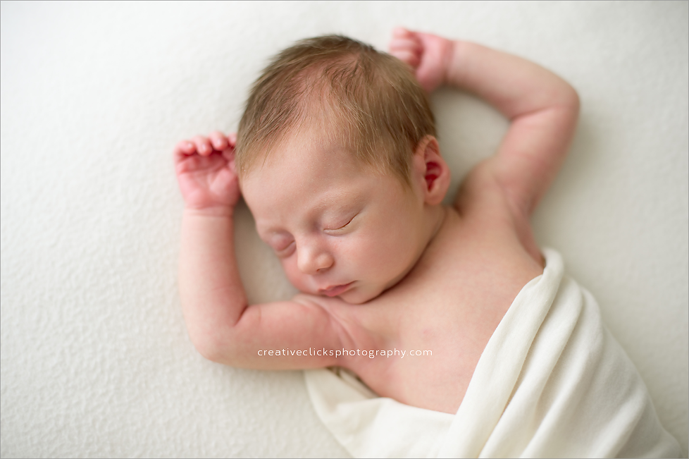 isla-niagara-newborn-photographers